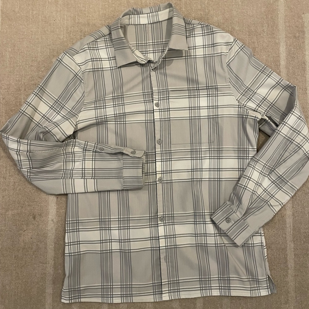 Lululemon Men’s Button down